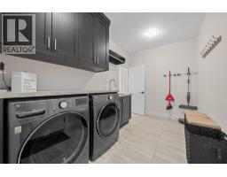 Bedroom - 3456 18 Avenue Ne, Salmon Arm, BC V1E1M9 Photo 7