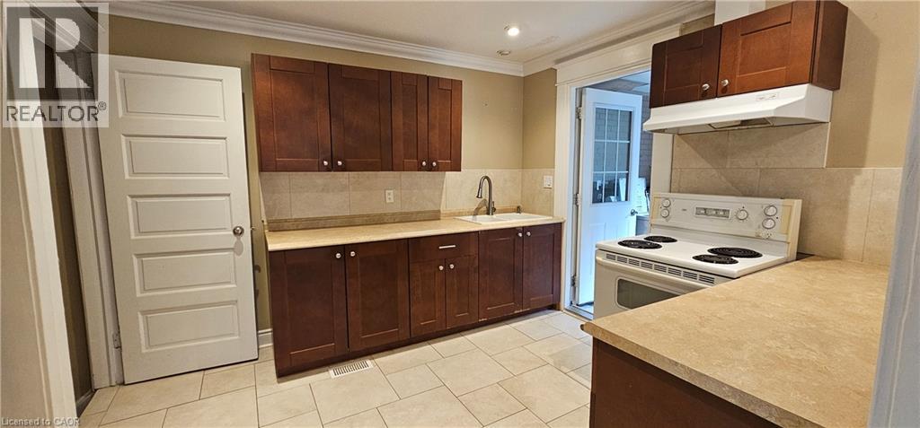 18 MOSCRIP Road, Cambridge, Ontario, N1R4X4 — Photo 9