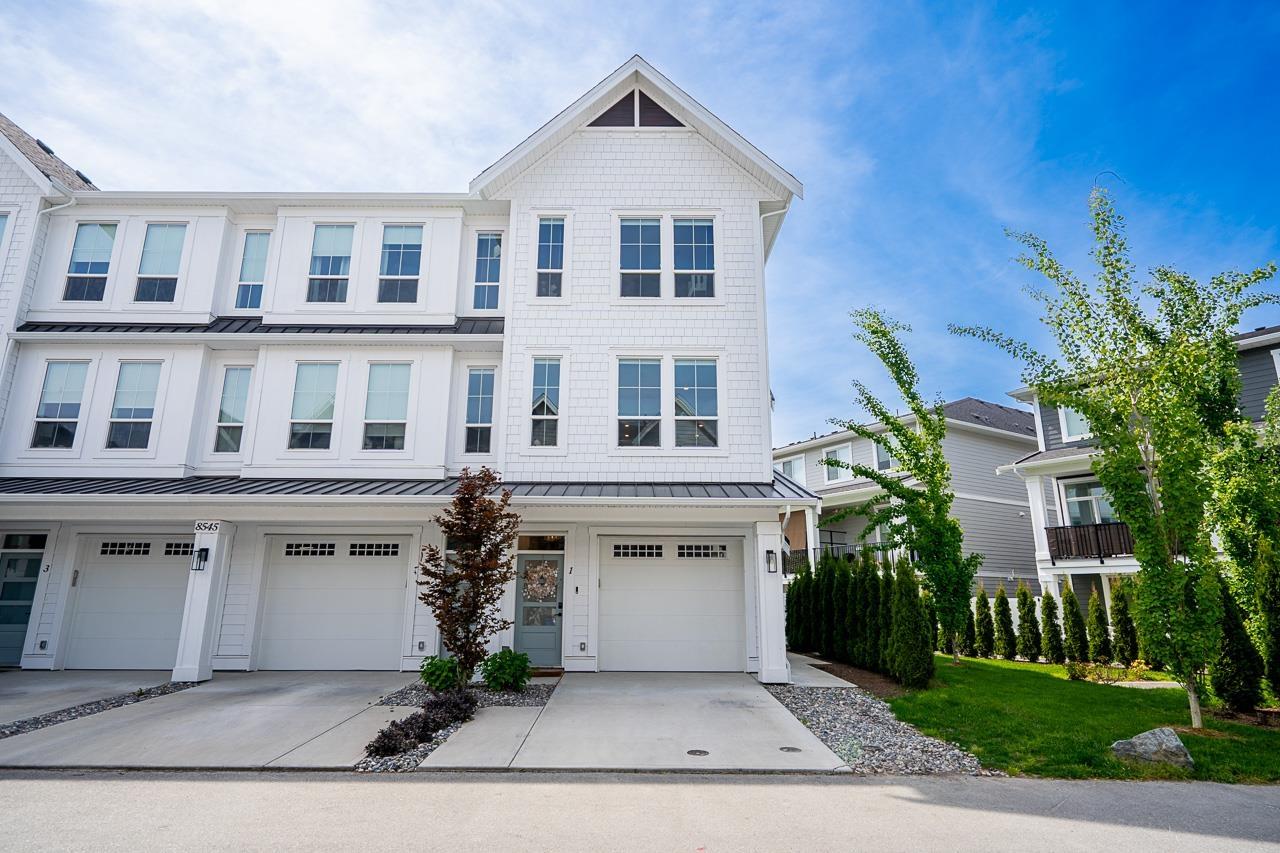 1 8545 MAPLEWOOD ROAD ROAD, Lower Landing, Chilliwack