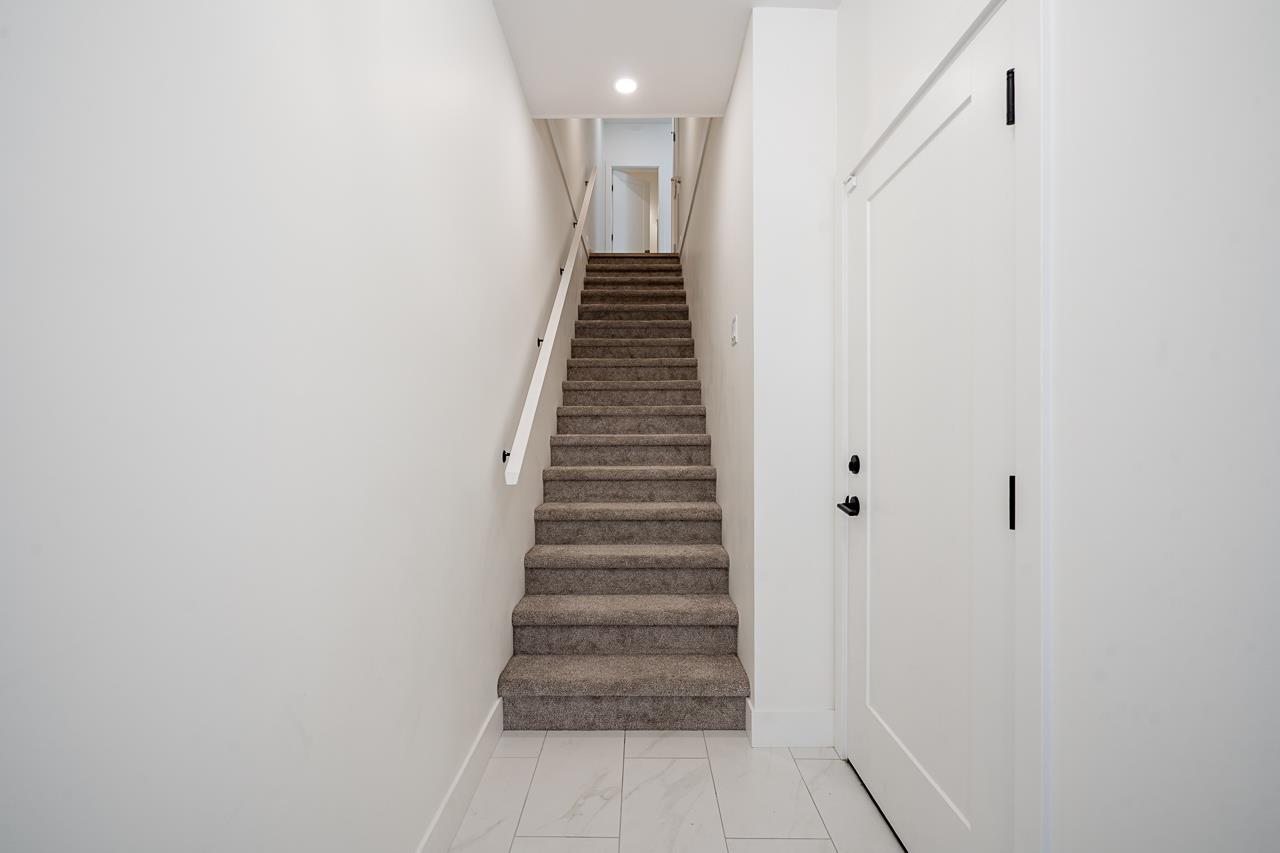 1 8545 MAPLEWOOD ROAD ROAD, Lower Landing, Chilliwack