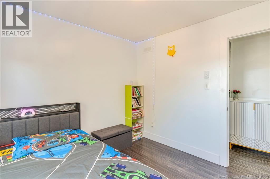 245 Brian Road - 25