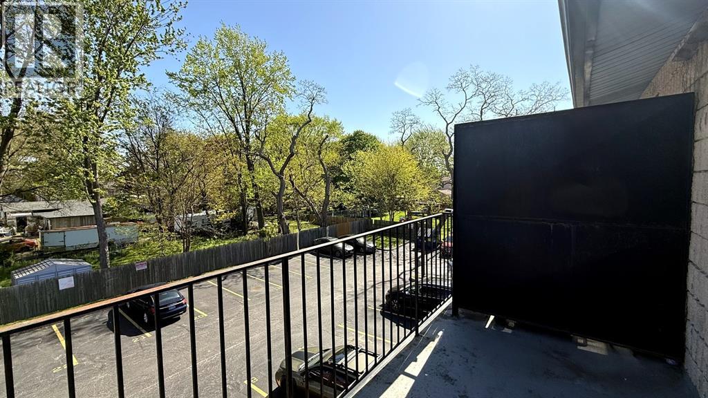 3355 SANDWICH STREET Unit# 304, Windsor, Ontario, N9C1B2 — Photo 17
