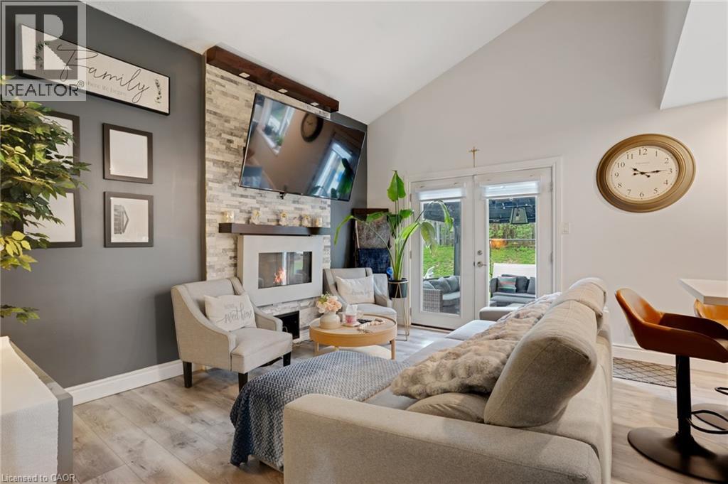 26 TELFER Court, Cambridge, Ontario, N1T1G3 — Photo 20
