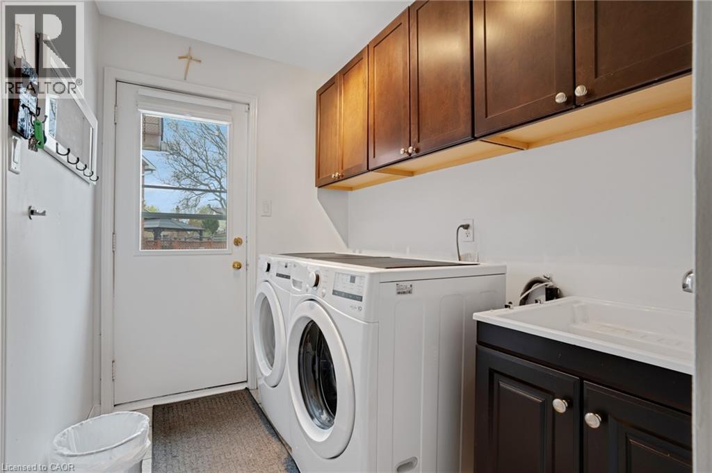 26 TELFER Court, Cambridge, Ontario, N1T1G3 — Photo 22