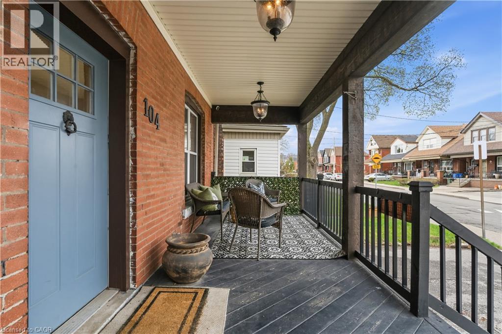 104 BARNESDALE Avenue N, Hamilton, Ontario, L8L6S5 — Photo 6