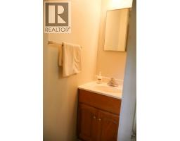 Primary Bedroom - 73 7281 Klakish Pl, Port Hardy, BC V0N2P0 Photo 8
