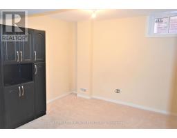 Lower - 23 Penndutch Circle, Whitchurch Stouffville, ON L4A0P3 Photo 8