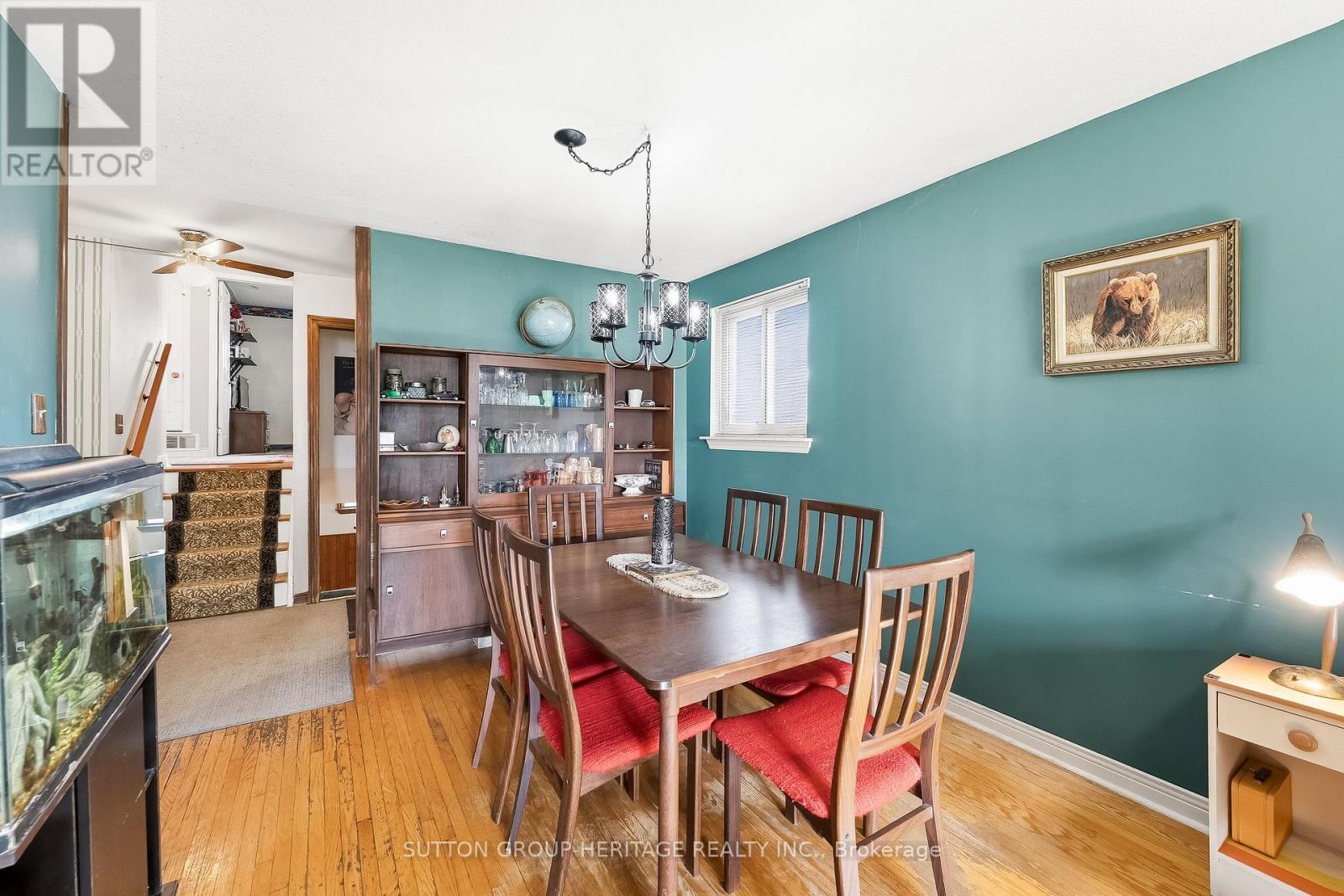 35 ALBERY CRESCENT - 7