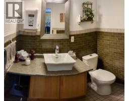 955e S Mackenzie Avenue, Williams Lake, BC V2G3X9 Photo 9