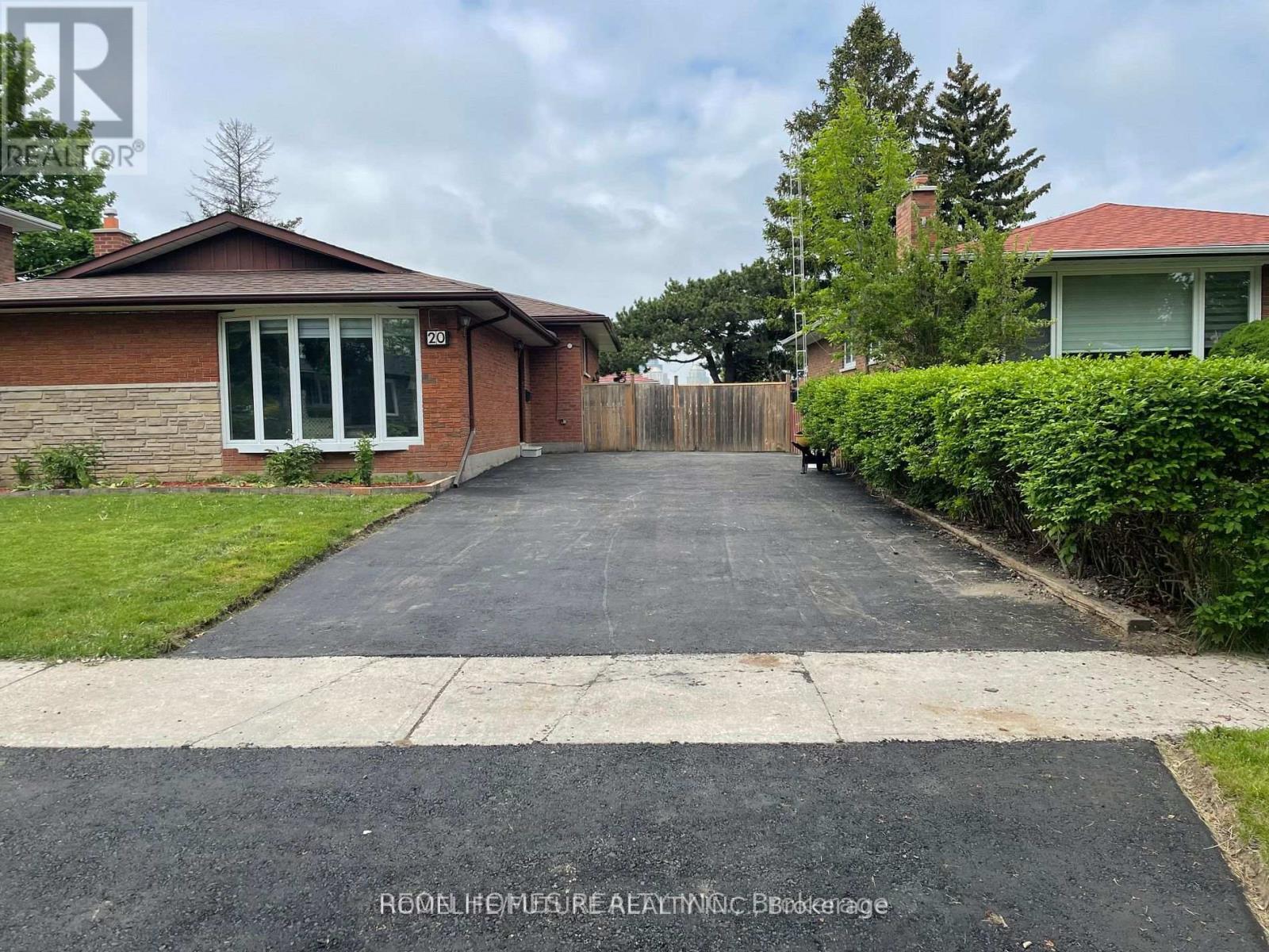 Listing photo of BSMT - 20 BLUEFIN CRESCENT