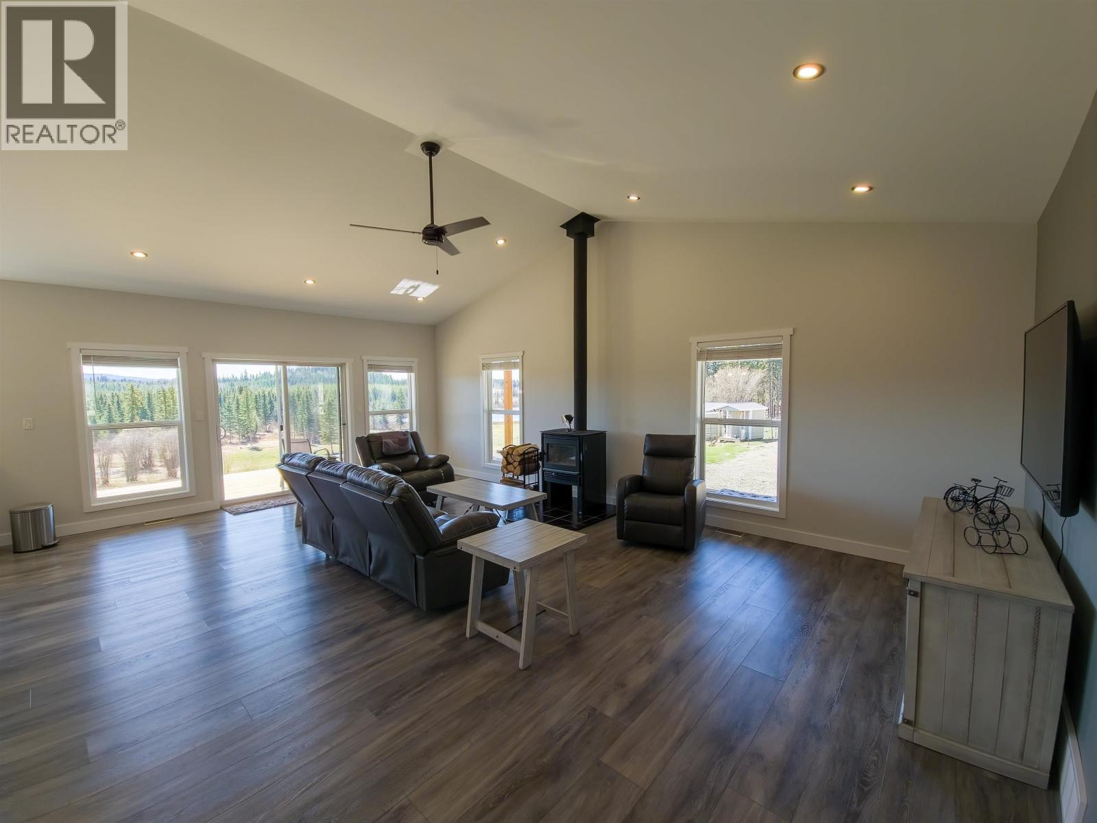 7155 GROSSETT ROAD - 26