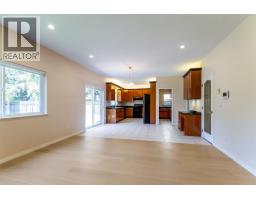 7551 Lombard Road, Richmond, BC V7C3M9 Photo 13