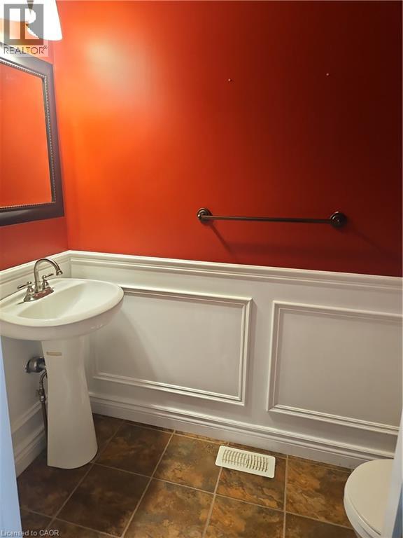 712 ANGLER Way, Waterloo, Ontario, N2K4L6 — Photo 13