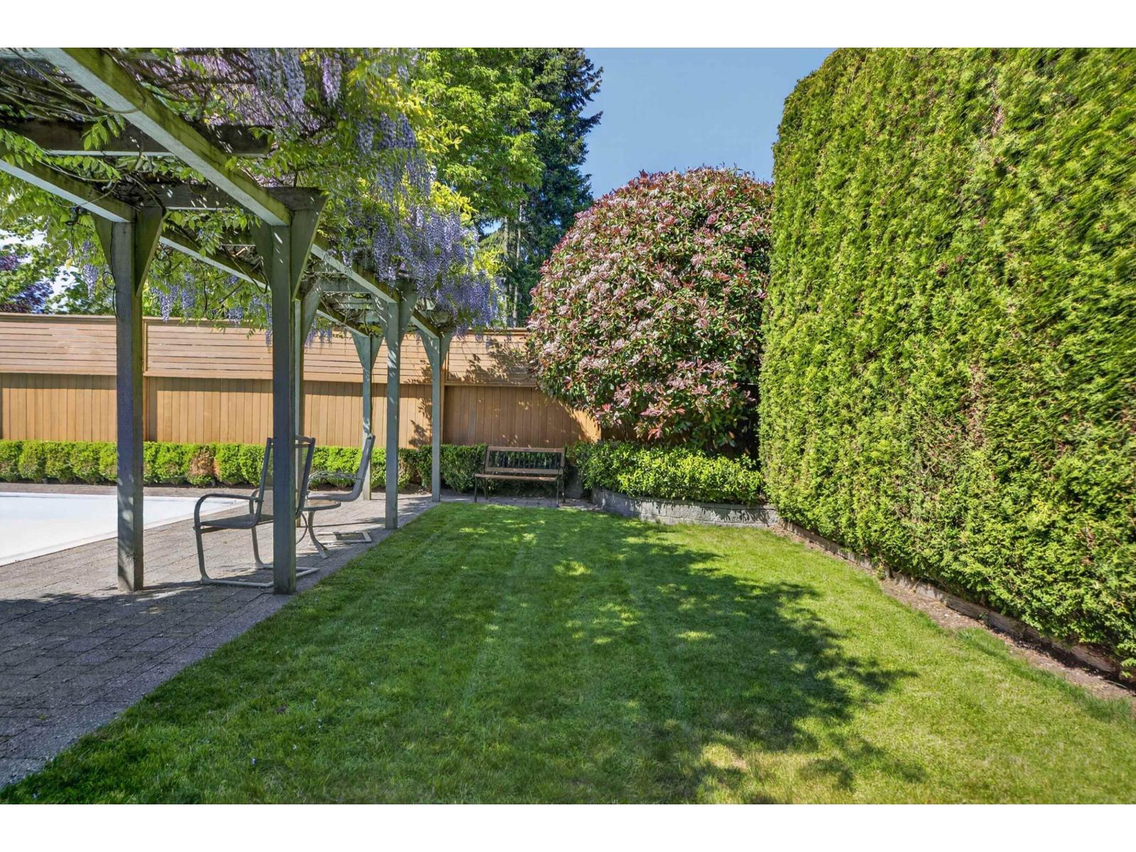 4 Bed, 3 Bath House for Sale in Delta – 10877 64A AVENUE, Delta - Image 9