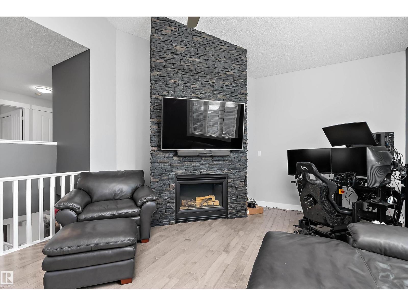 1223 117 ST NW, Edmonton