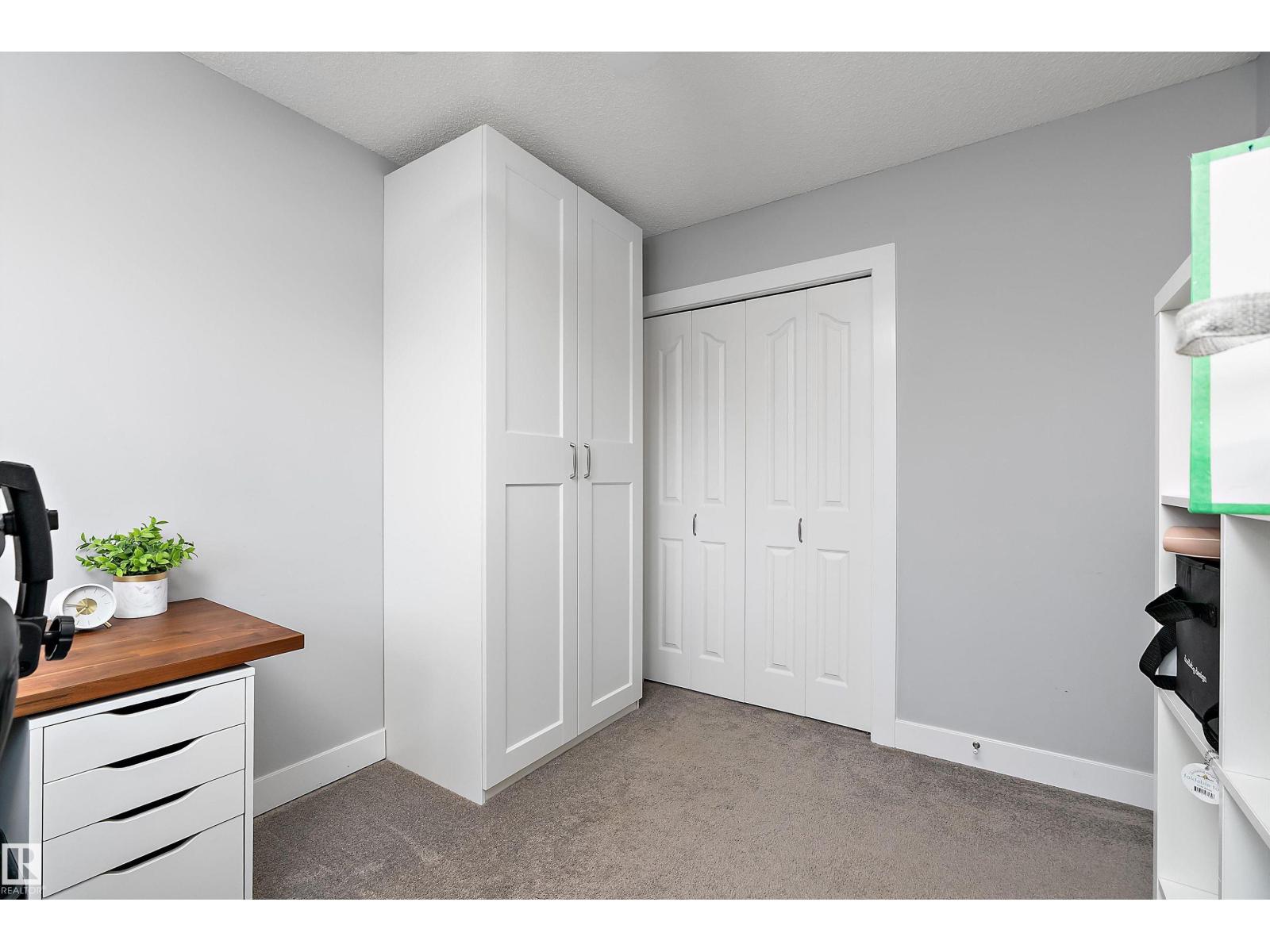 1223 117 ST NW, Edmonton
