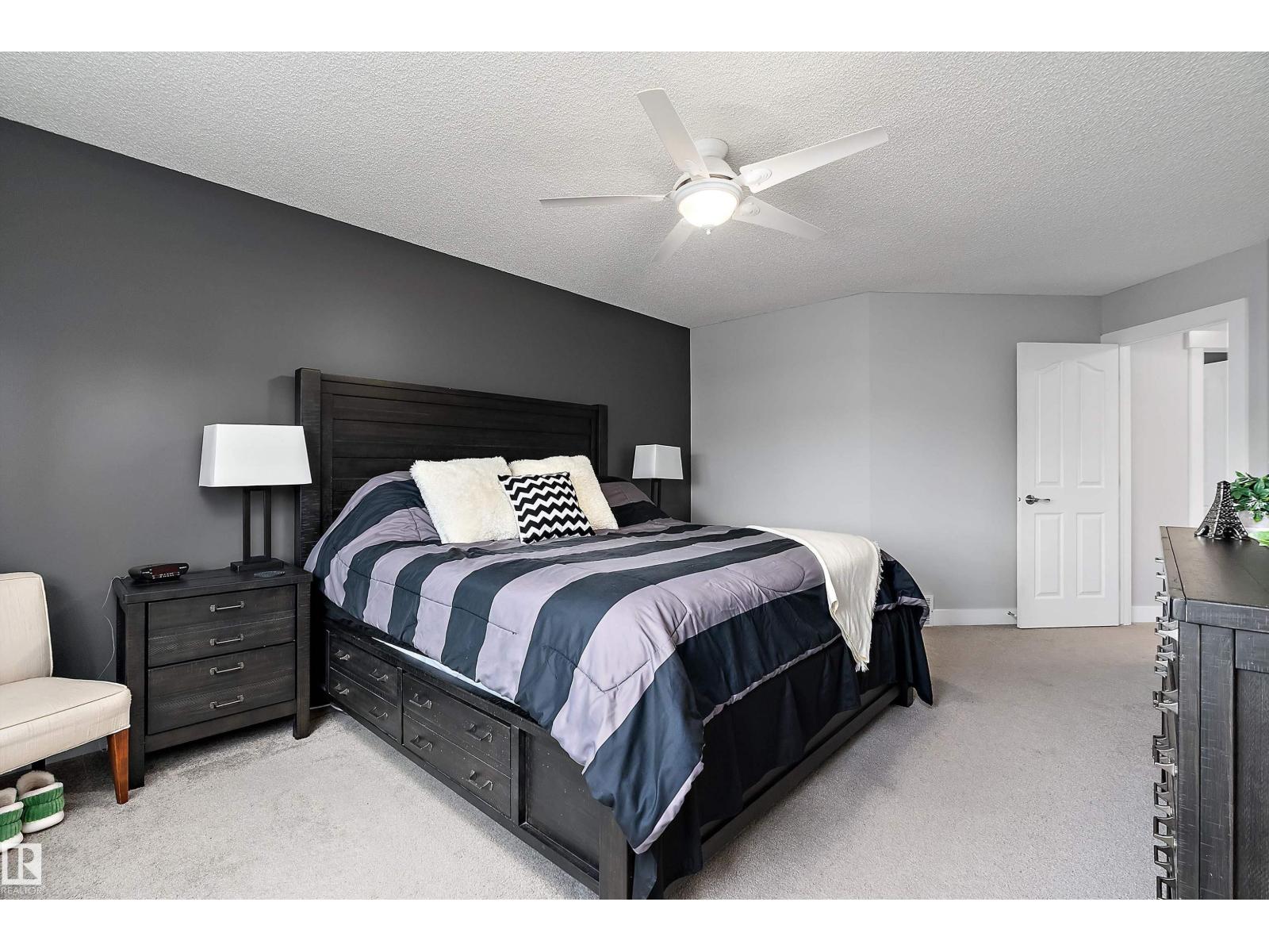 1223 117 ST NW, Edmonton
