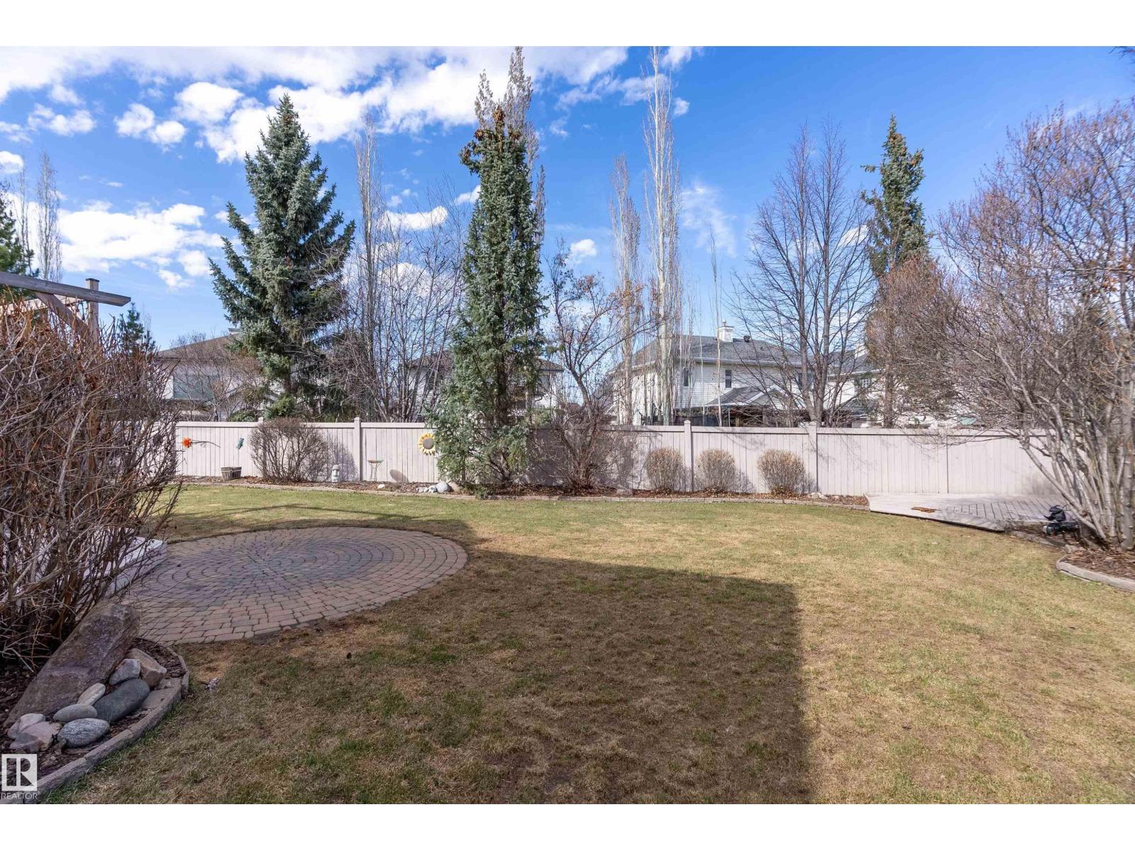 1223 117 ST NW, Edmonton
