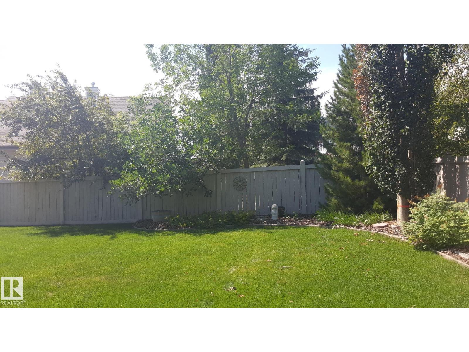 1223 117 ST NW, Edmonton