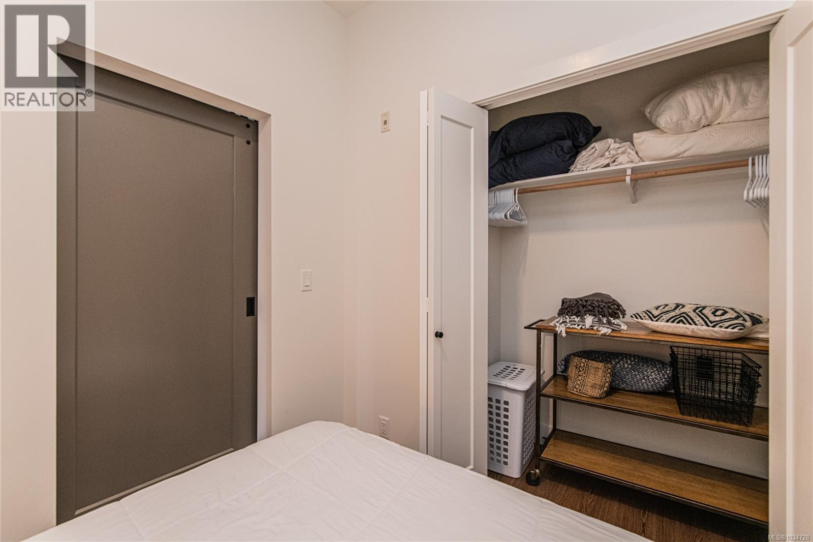506 515 Chatham Street, Victoria