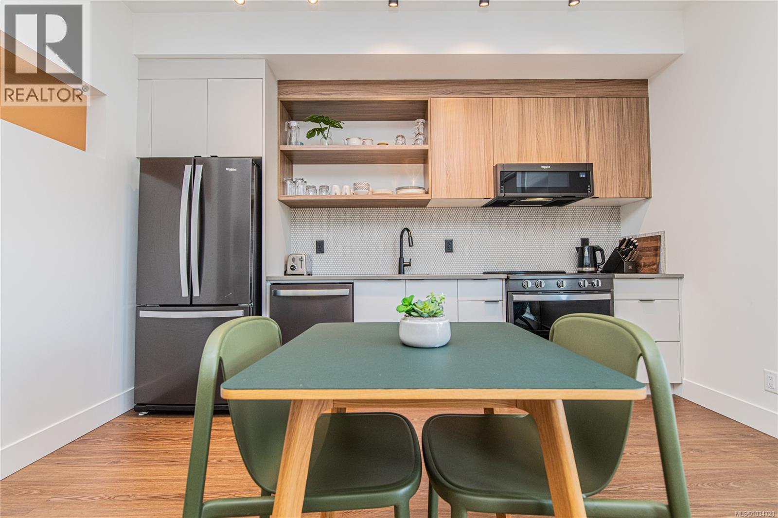 #506 515 Chatham St - 8