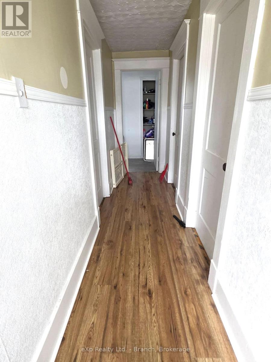 63 MAPLE STREET N - 11
