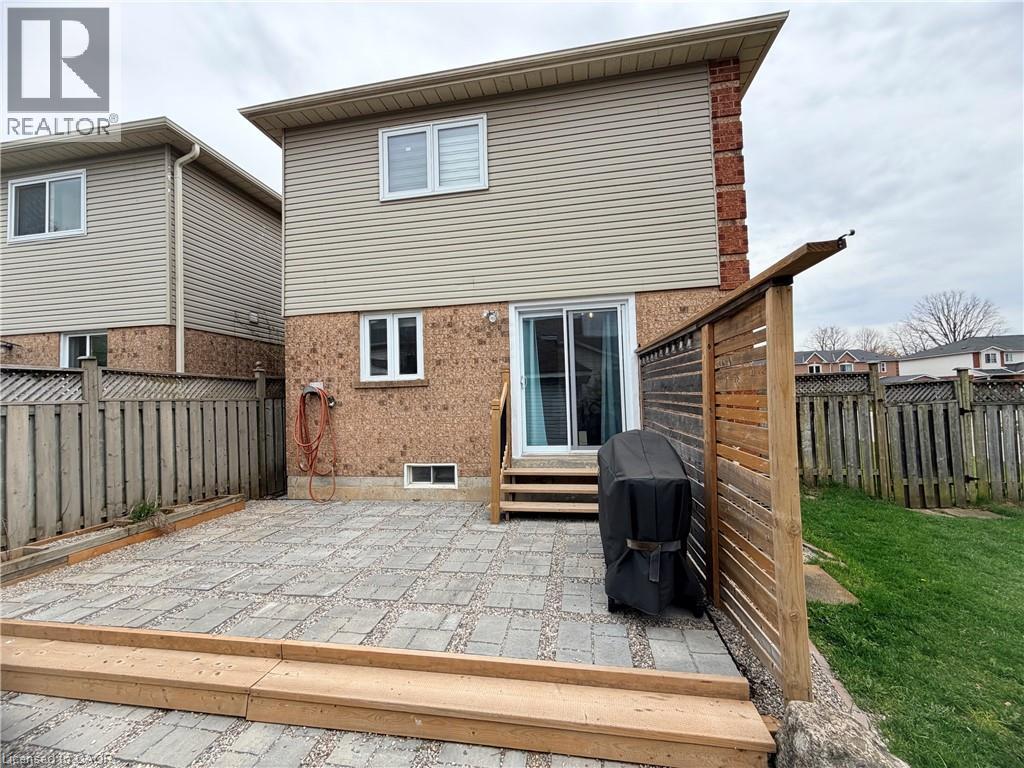 264 LANGLAW Drive, Cambridge, Ontario, N1P1B7 — Photo 23