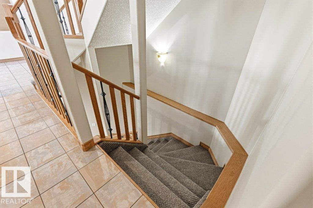 244 WOLF WILLOW RD NW, Edmonton