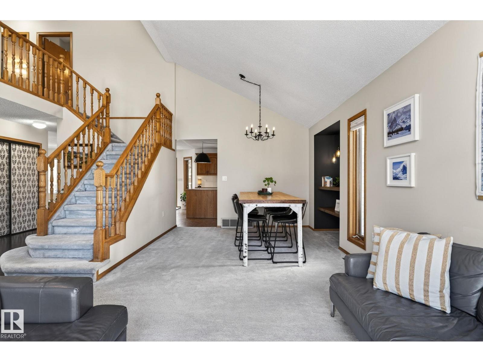 22 WESTPARK RD, Fort Saskatchewan
