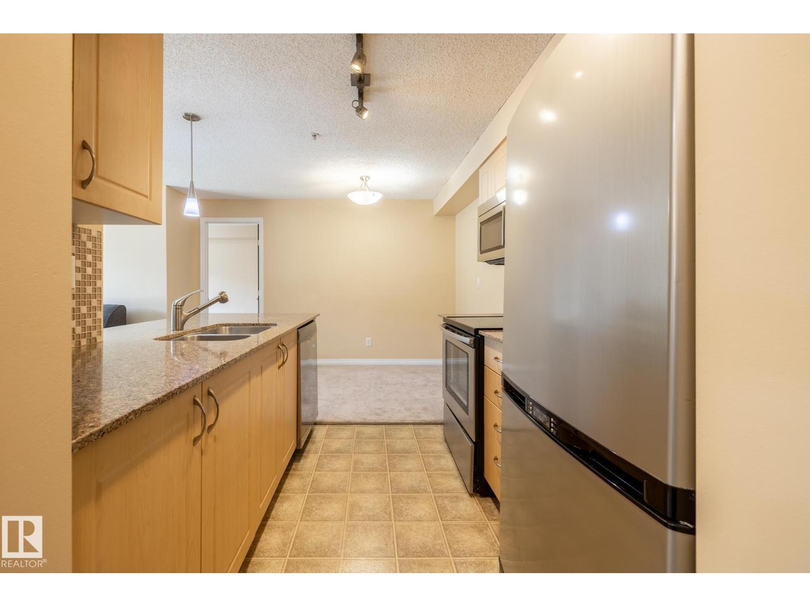 #214 13907 136 ST NW, Edmonton