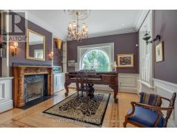 Primary Bedroom - 166 High Park Avenue, Toronto, ON M6P2S4 Photo 11