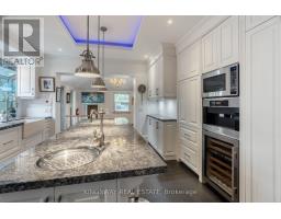 Kitchen - 166 High Park Avenue, Toronto, ON M6P2S4 Photo 15