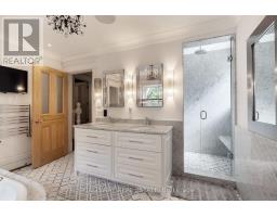 166 High Park Avenue, Toronto, ON M6P2S4 Photo 17