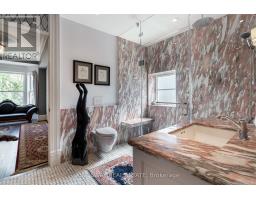 166 High Park Avenue, Toronto, ON M6P2S4 Photo 23