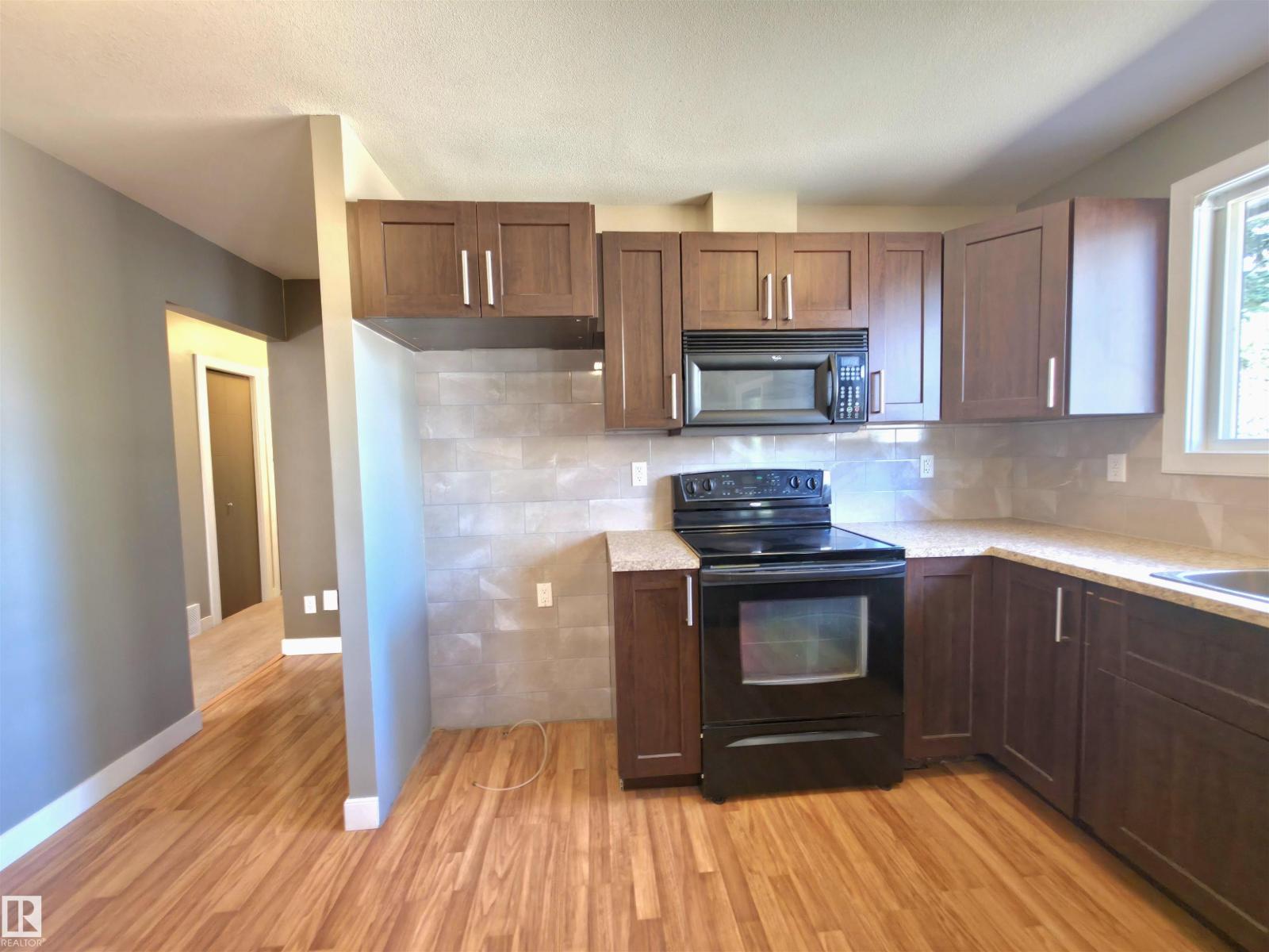 26 GREENWOOD WY, Sherwood Park