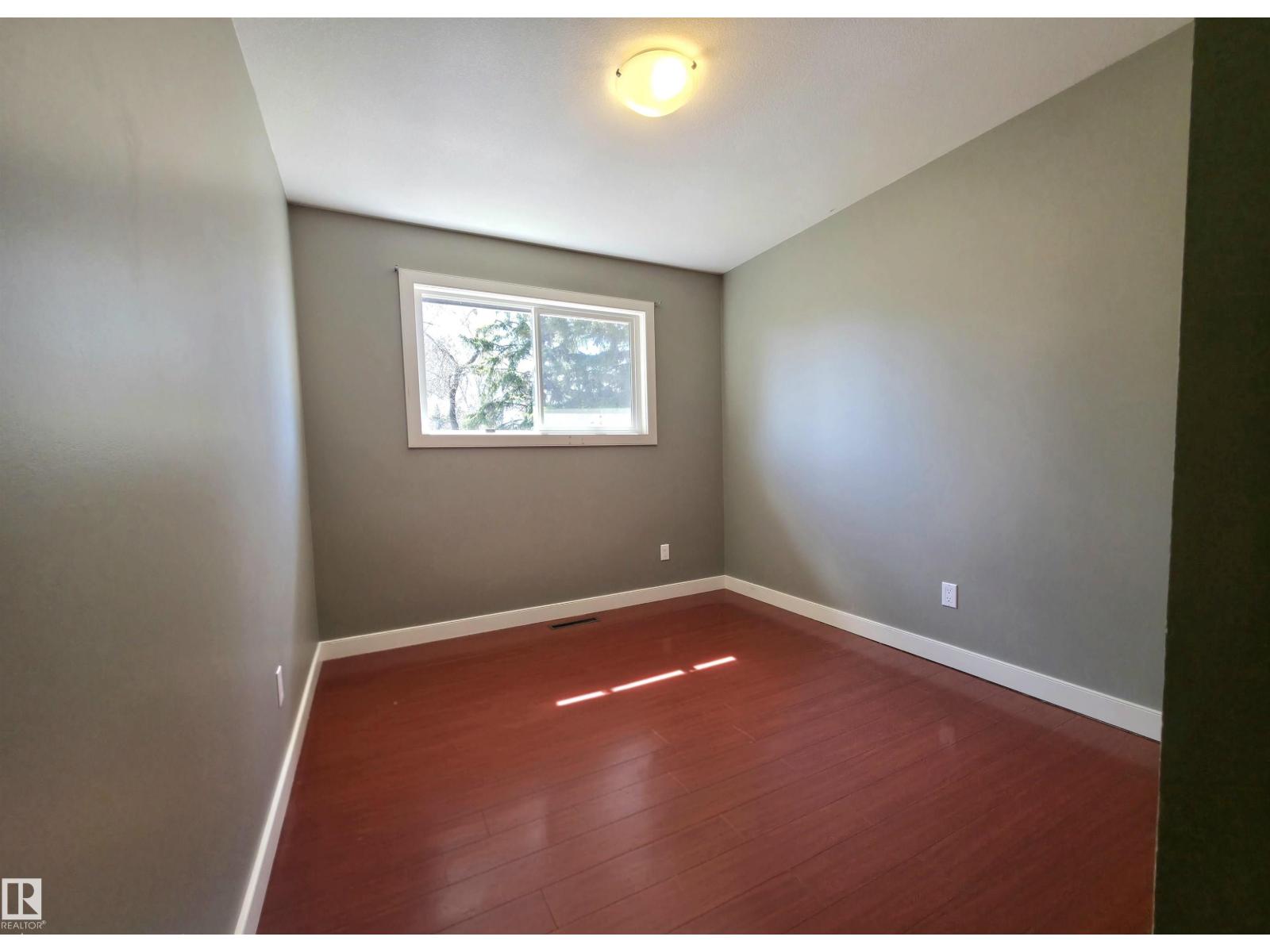 26 GREENWOOD WY, Sherwood Park