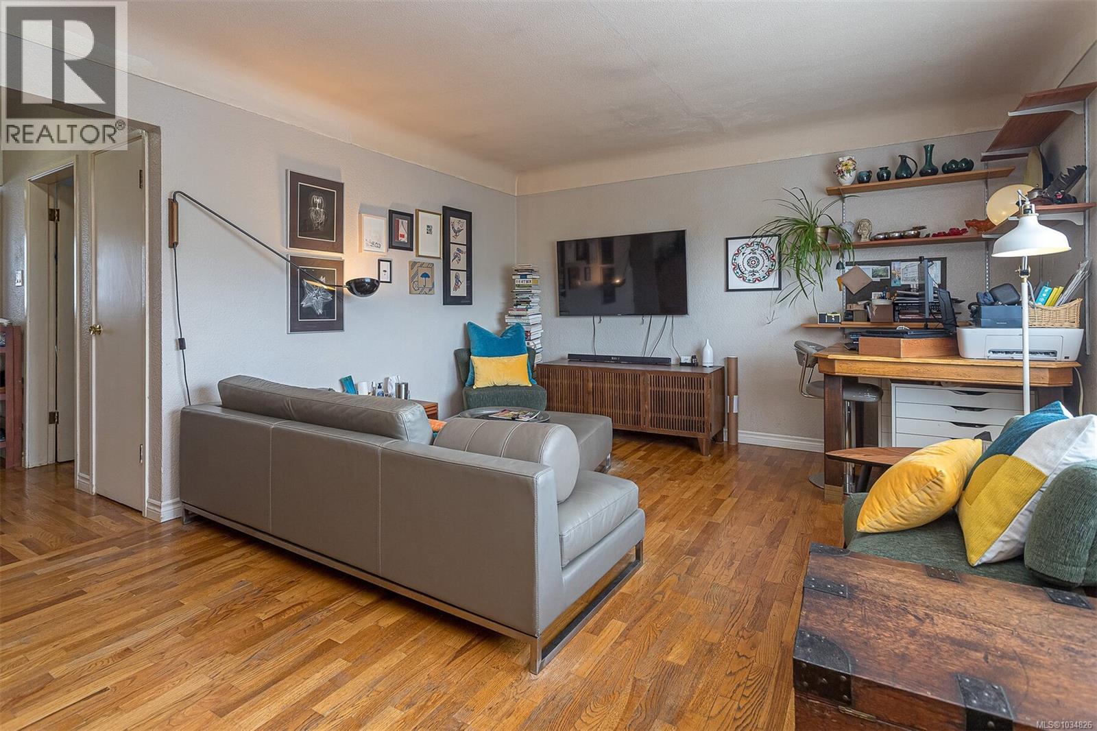 #1-5 1044 Hillside Ave - 46