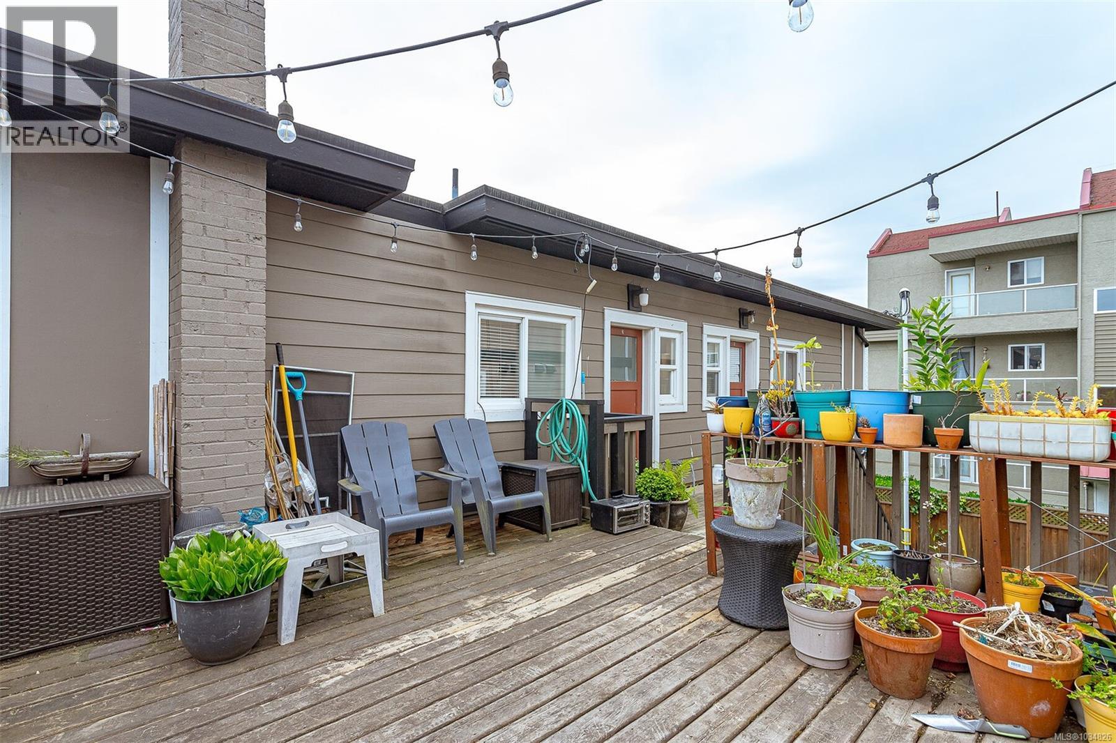 #1-5 1044 Hillside Ave - 60
