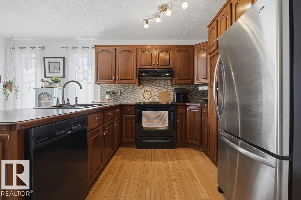 5 DEACON PL, Sherwood Park