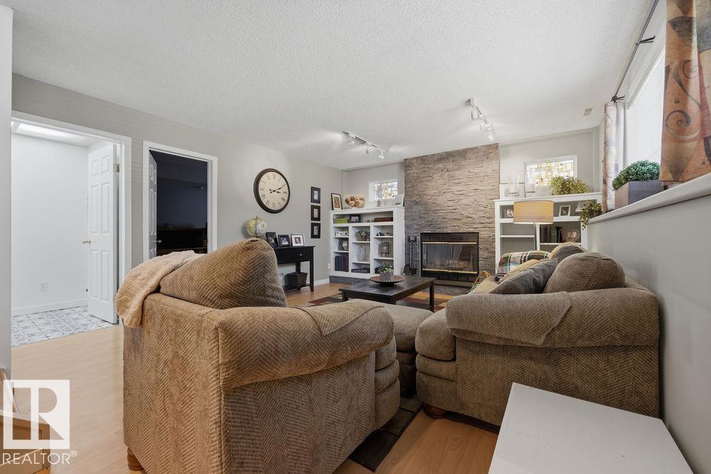 5 DEACON PL, Sherwood Park
