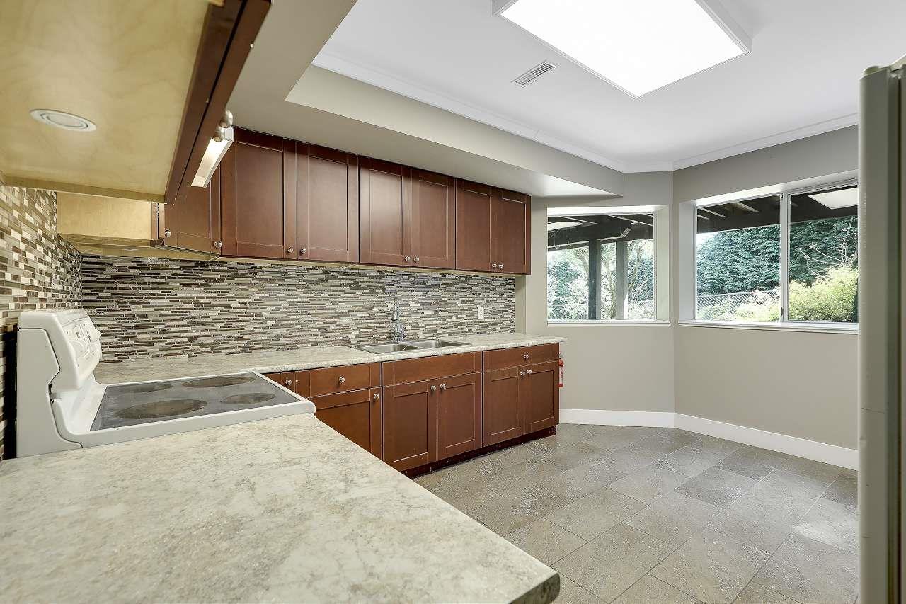 6 Bed, 4 Bath House for Sale in Surrey – 15092 73 AVENUE, Surrey - Image 15
