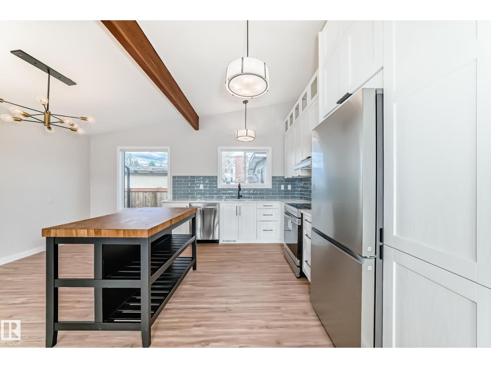4916 116A ST NW - 12