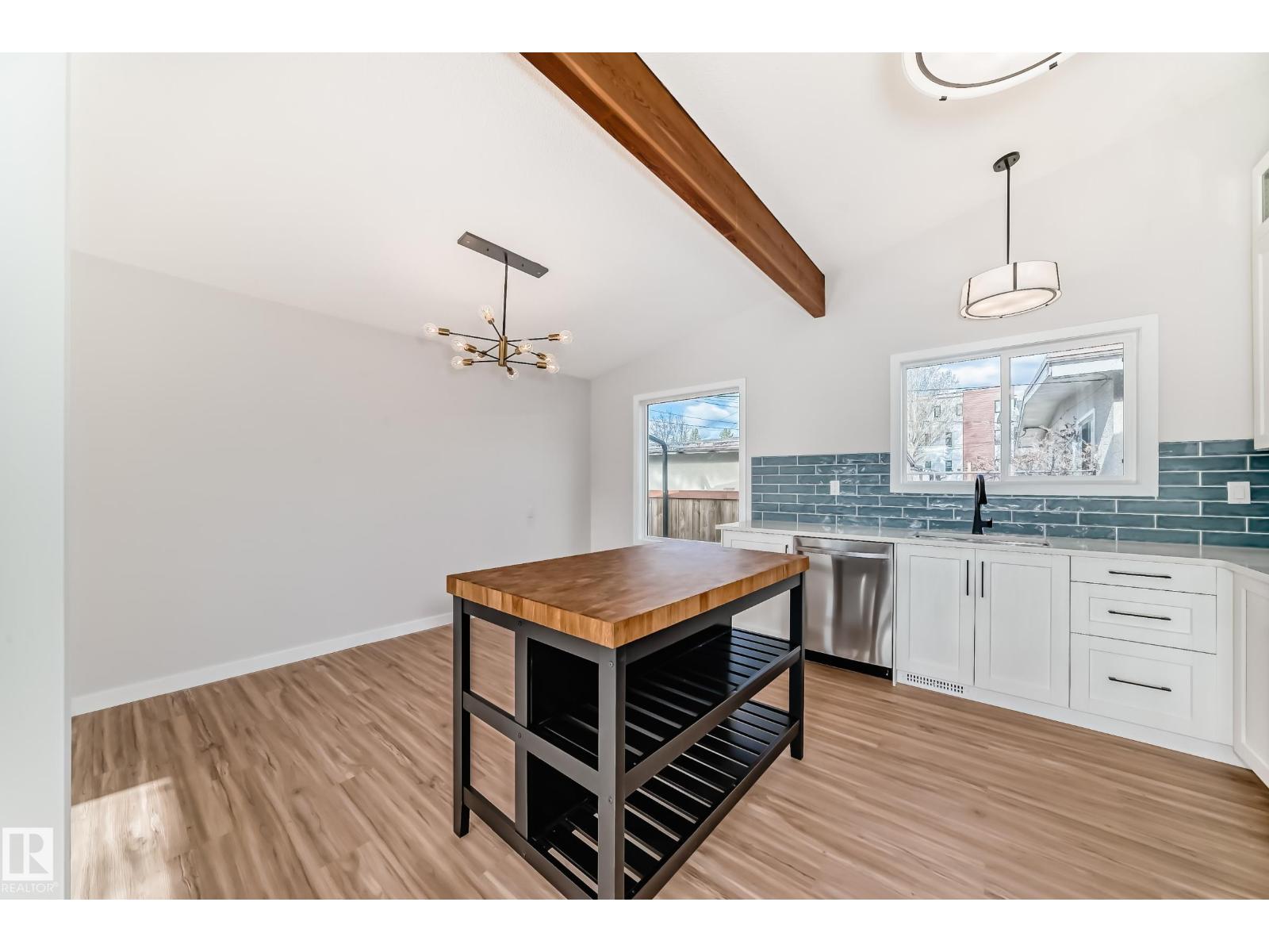 4916 116A ST NW - 14
