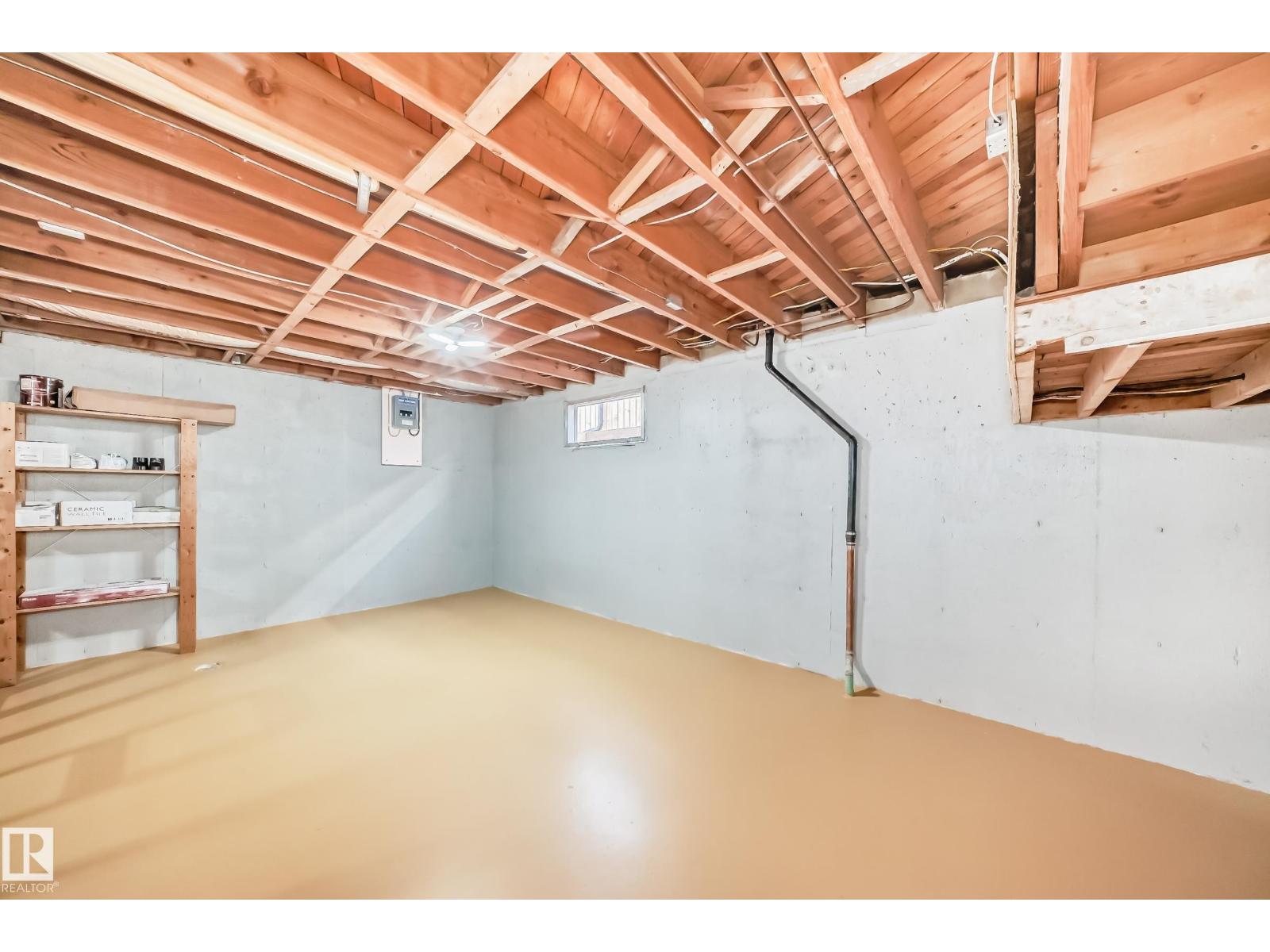 4916 116A ST NW - 37