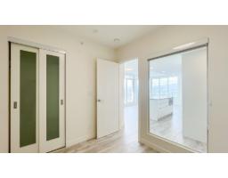 2001 13318 104 Avenue, Surrey, BC V3T0R2 Photo 14