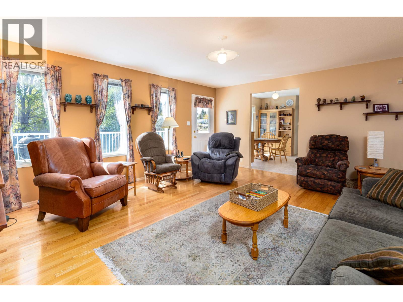 4737 SCOTT AVENUE - 2