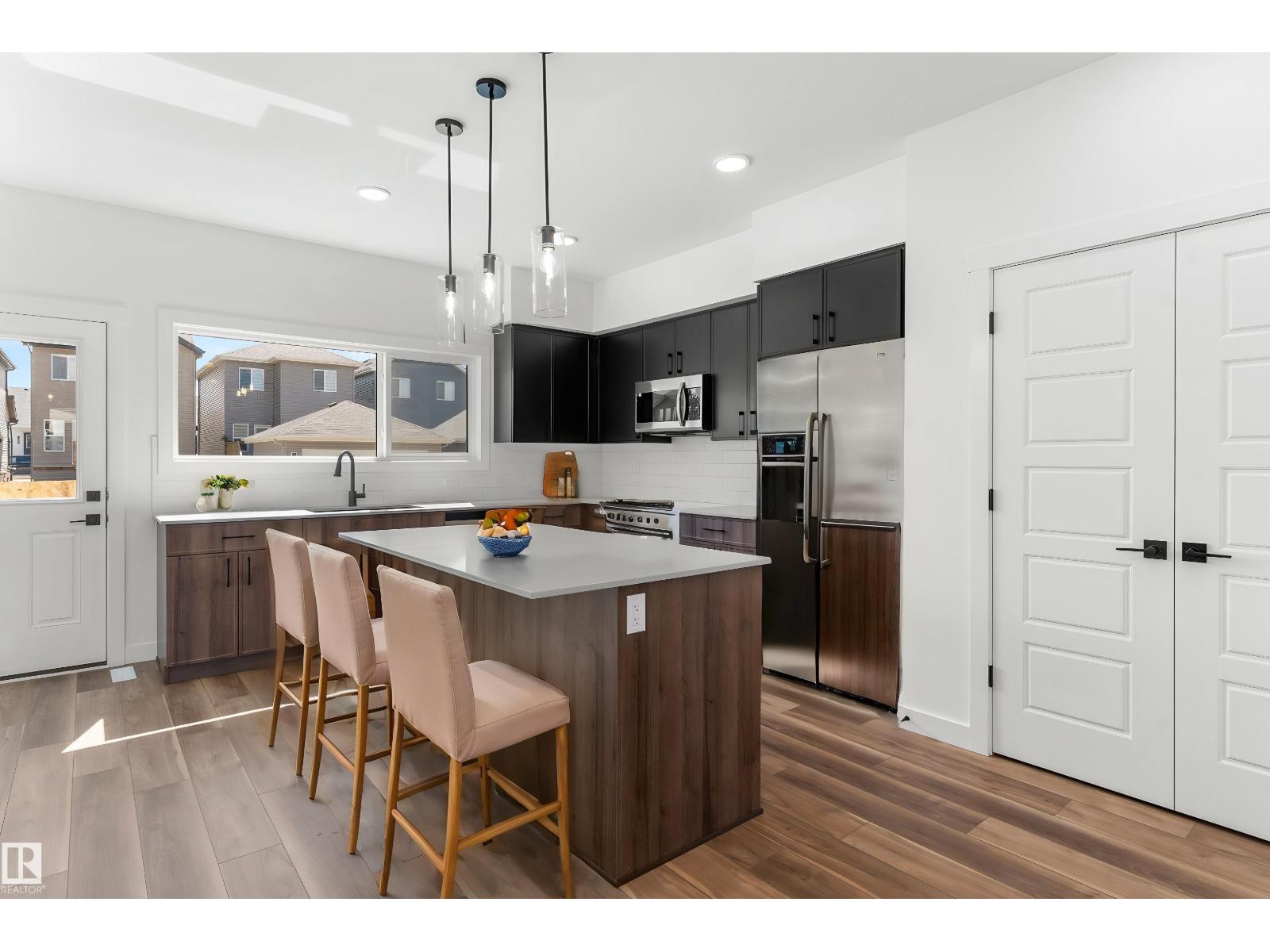 20619 43 AV NW - 14