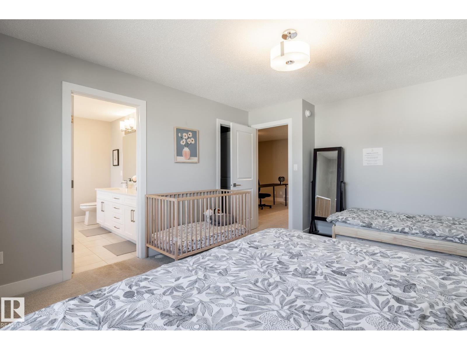 1440 DARBY GREEN SW, Edmonton