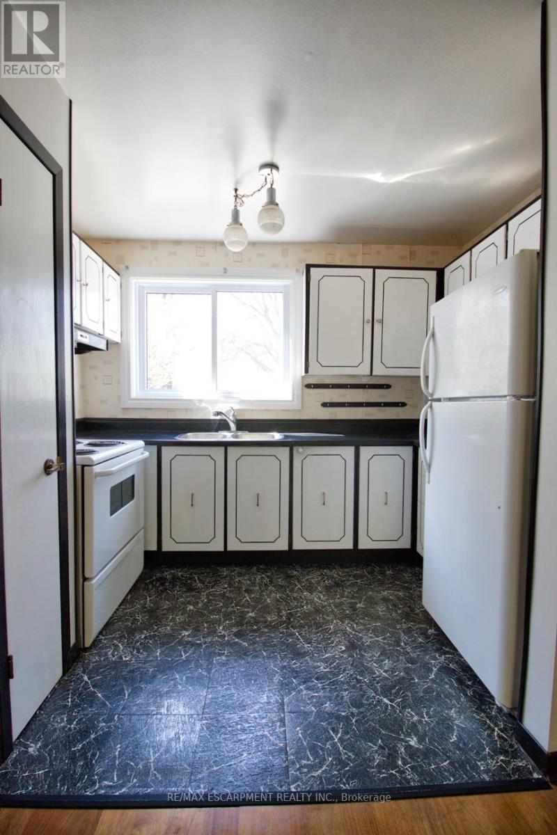 #4 63 FONTHILL ROAD - 8