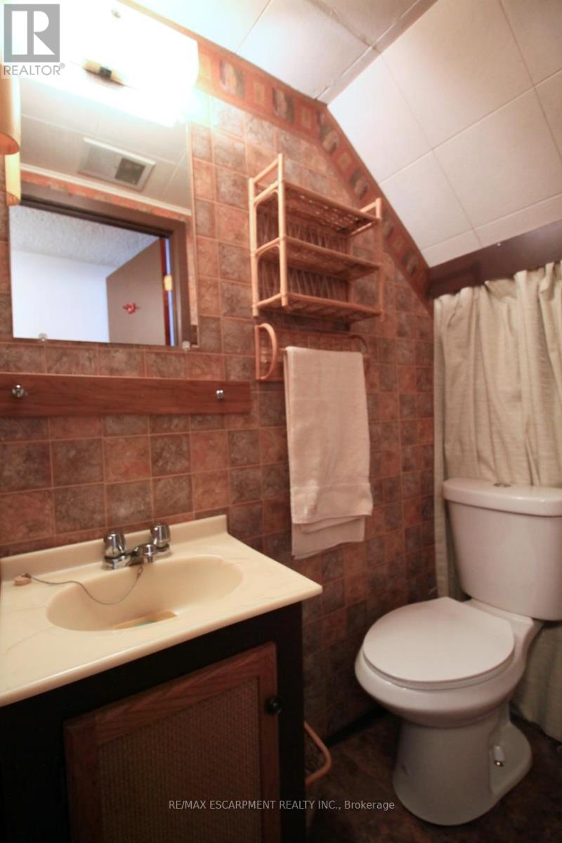 #4 63 FONTHILL ROAD - 22